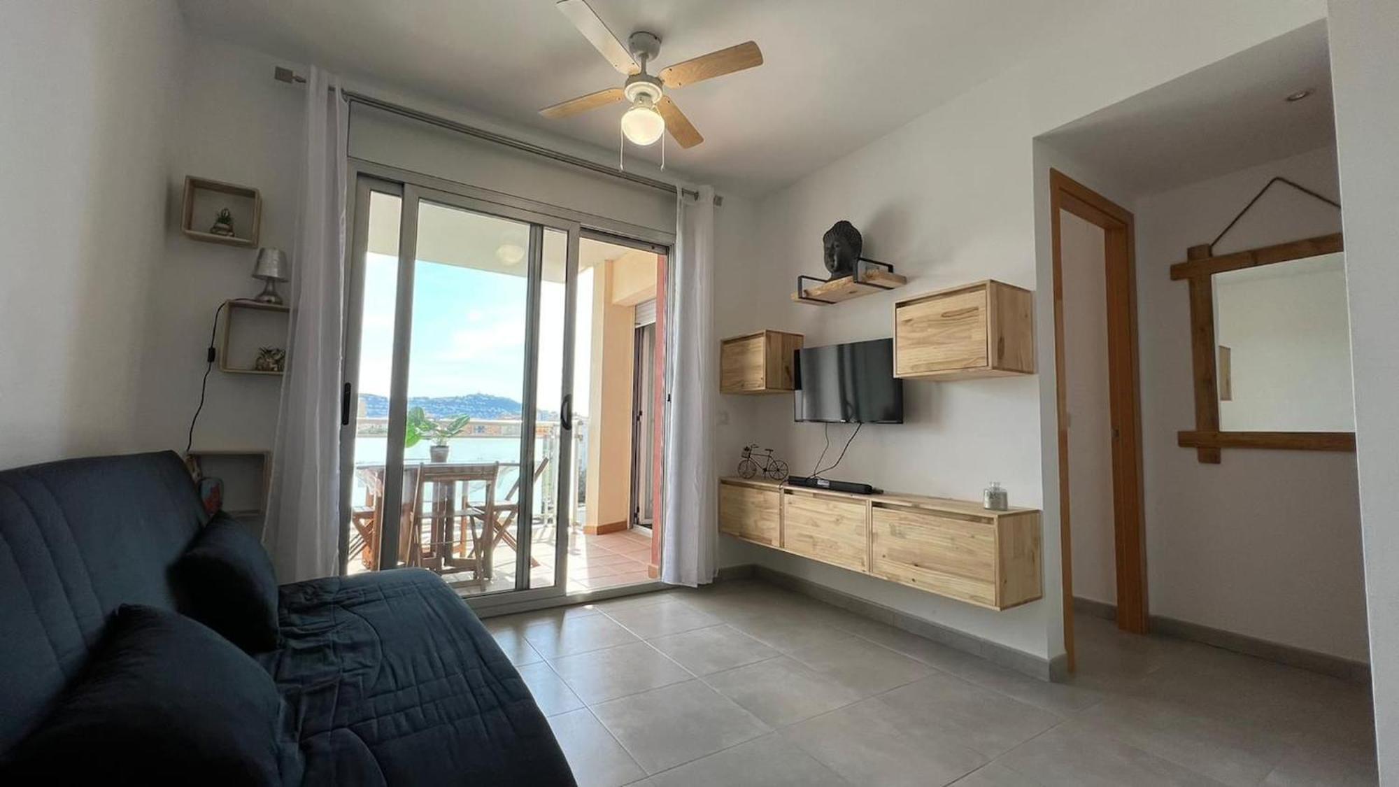 Apartamento Acogedor Con Piscina En Santa Margarita Росес Екстериор снимка